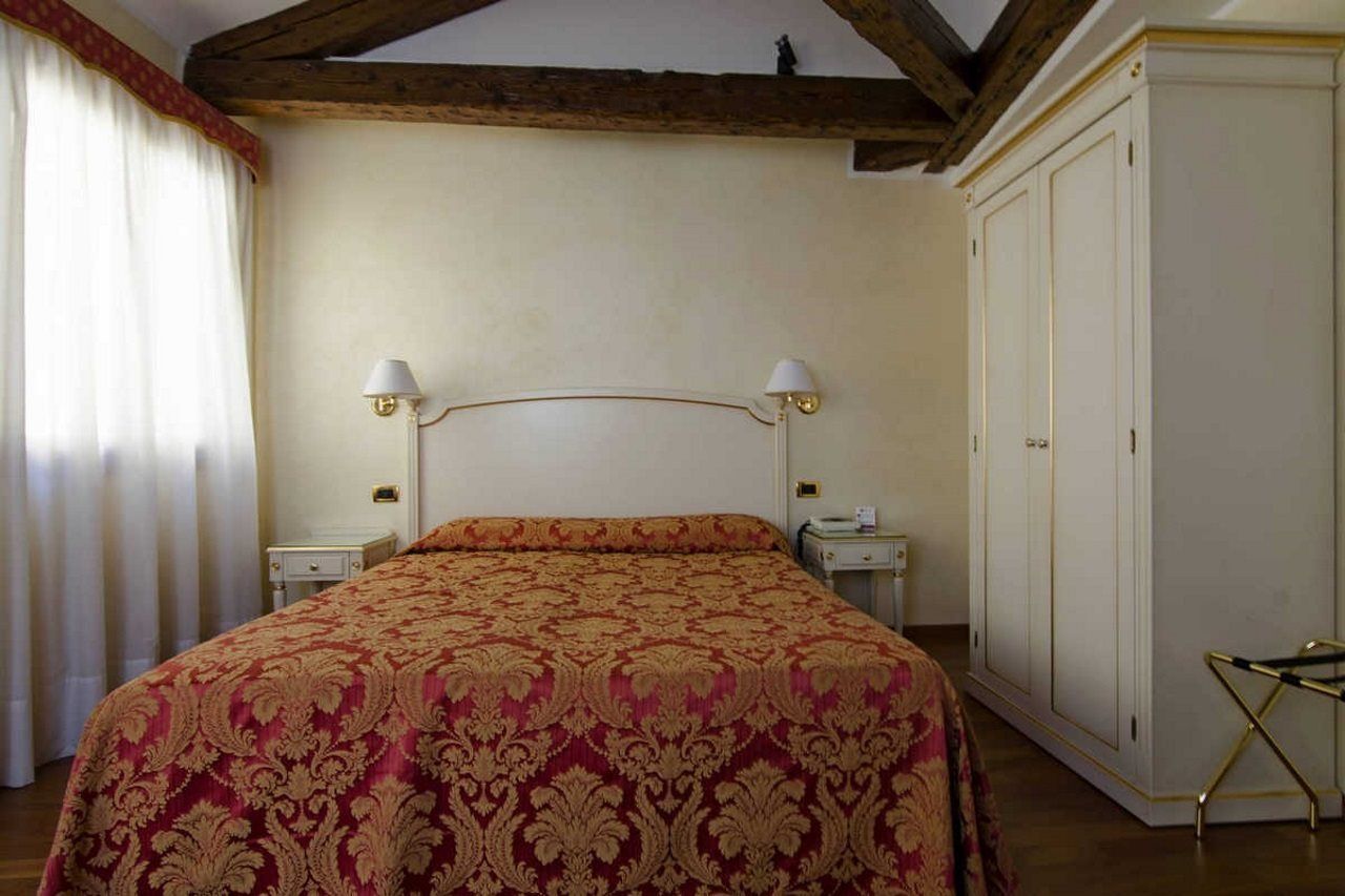 Hotel Do Pozzi Venedig